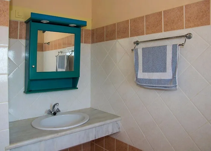 Hotel Olive Grove