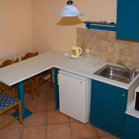 Olive Grove Sidárion